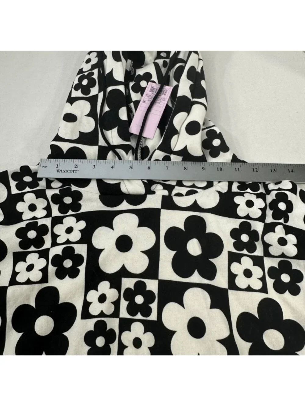 Wild Fable Women's Size Small Hoodie Cropped Black White Floral Squares New - Picture 9 of 14